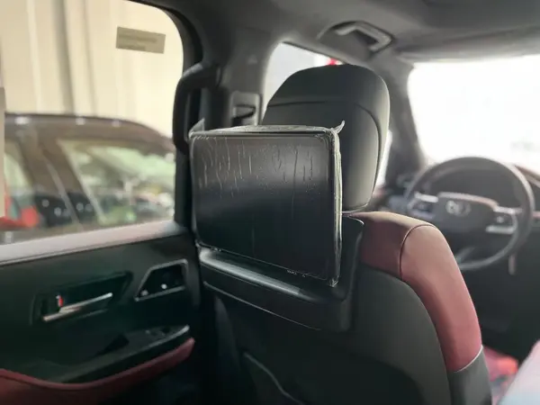 تویوتا، لندکروز چهار در