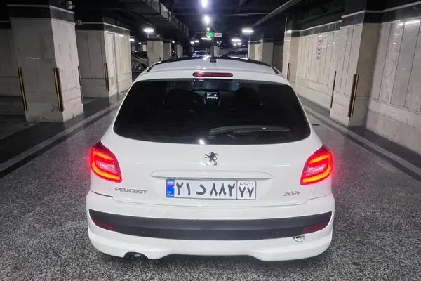پژو  207