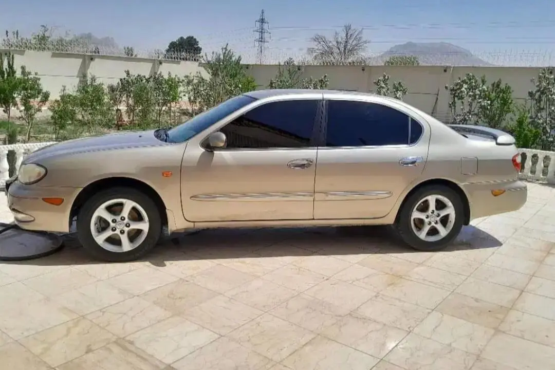نیسان،  ماکسیما