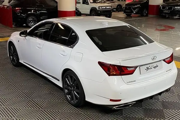 لکسوس  GS