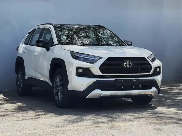 تویوتا، راوفور