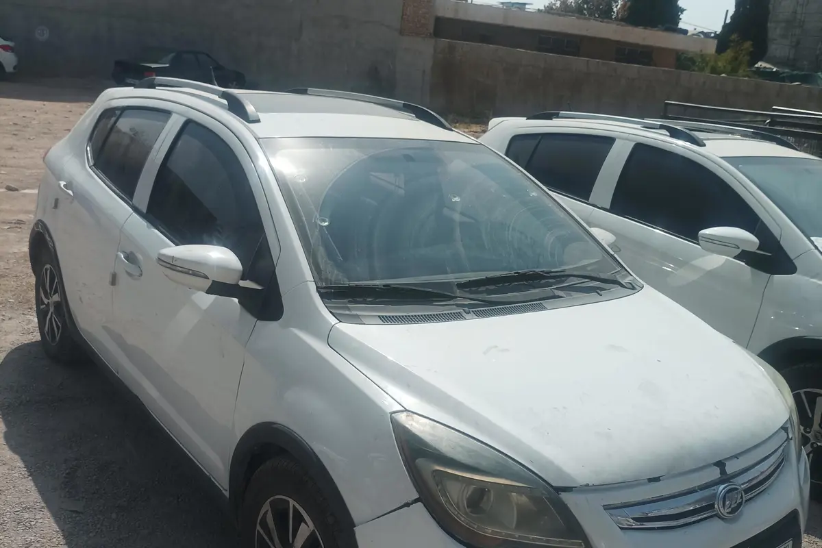 لیفان،  X50