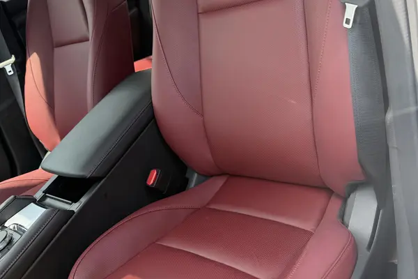 مزدا، 3 وارداتی