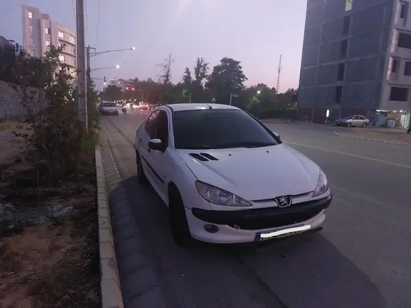 پژو  206 SD