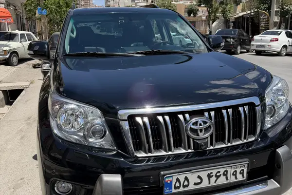 تویوتا  پرادو  چهار در