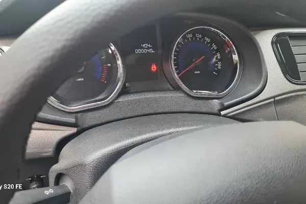 تارا، اتوماتیک V4