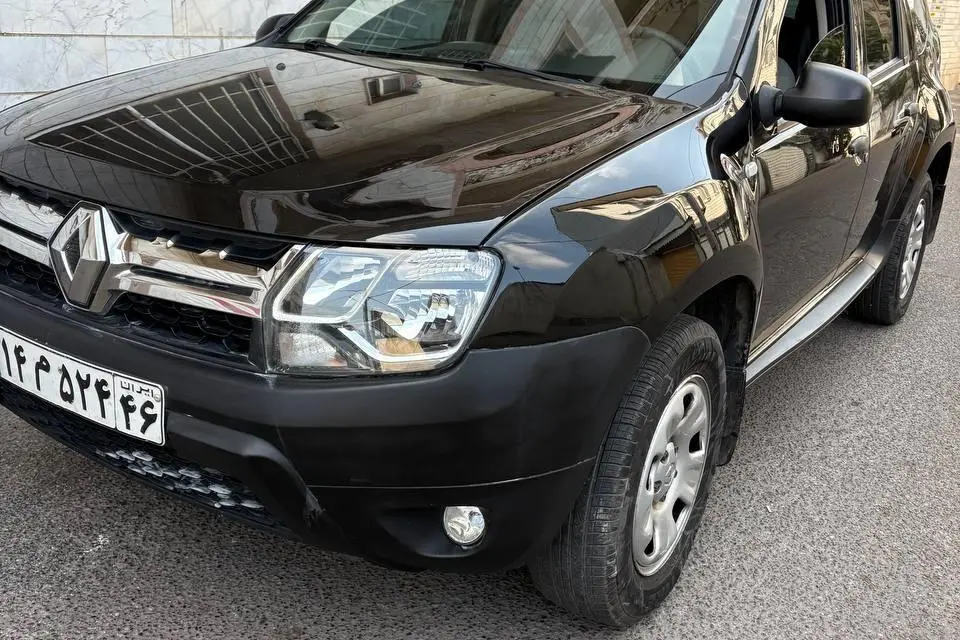 رنو،  داستر