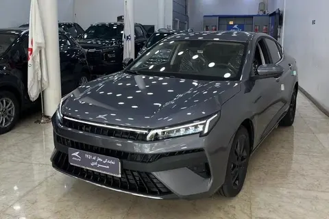 کی ام سی، J7