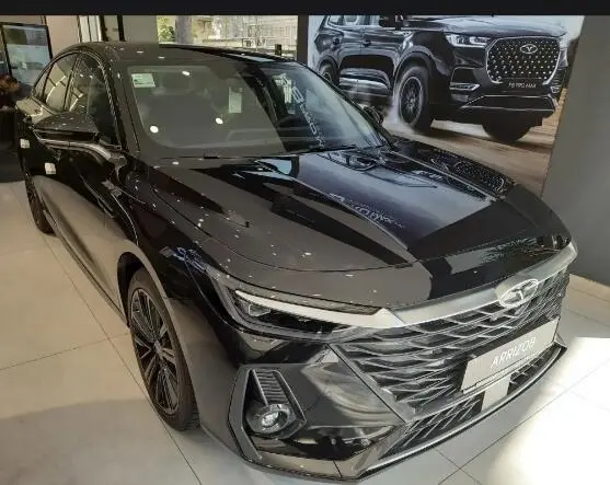 فونیکس، آریزو 8 (Z8)