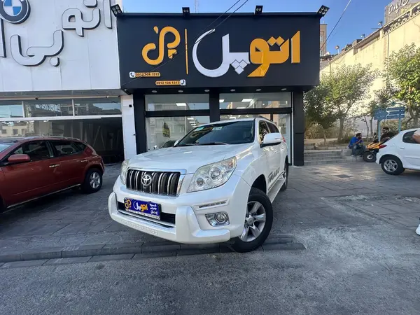 تویوتا  پرادو  چهار در