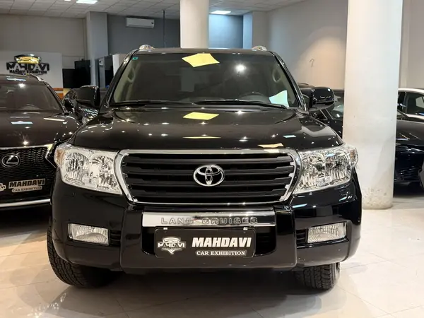 تویوتا، لندکروز چهار در