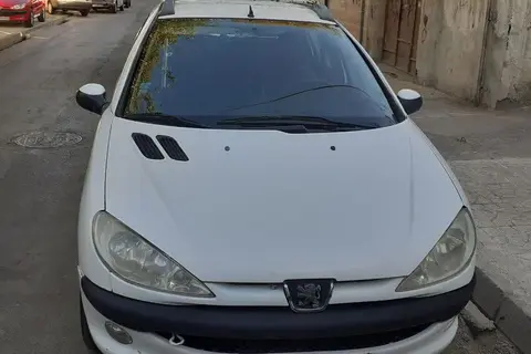 پژو، 206 SD