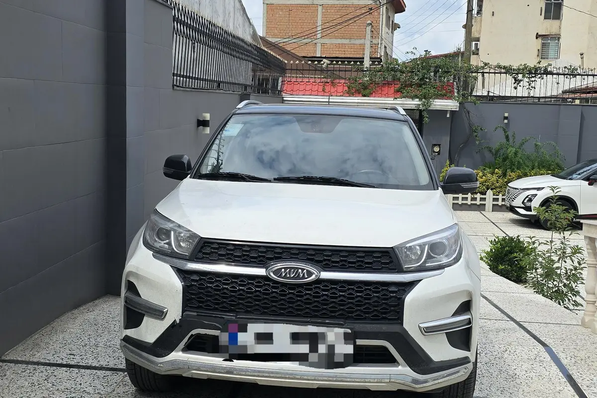 ام وی ام،  X33 S