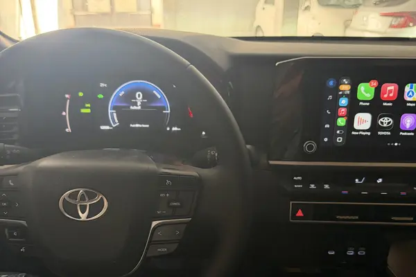 تویوتا، کمری هیبرید