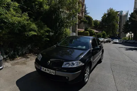 رنو، مگان (مونتاژ)