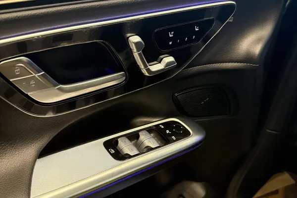 بنز  EQE SUV