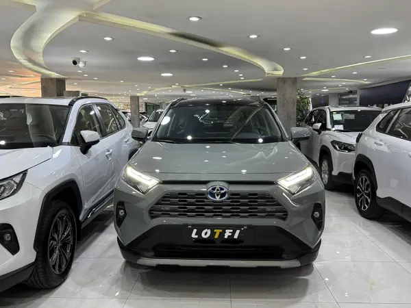 تویوتا، راوفور هیبرید