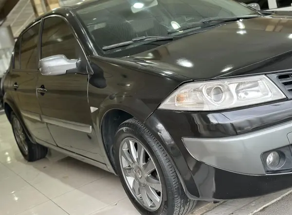 رنو  مگان (مونتاژ)