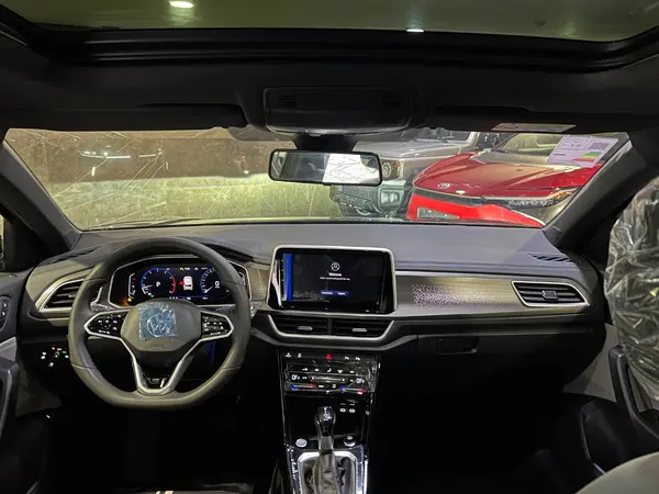 فولکس، تی راک