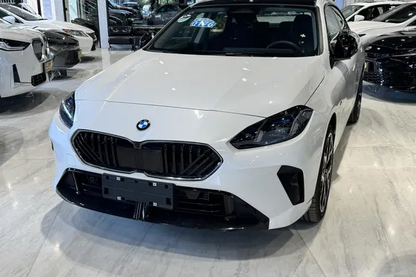 ب ام و  سری 2 گرن کوپه