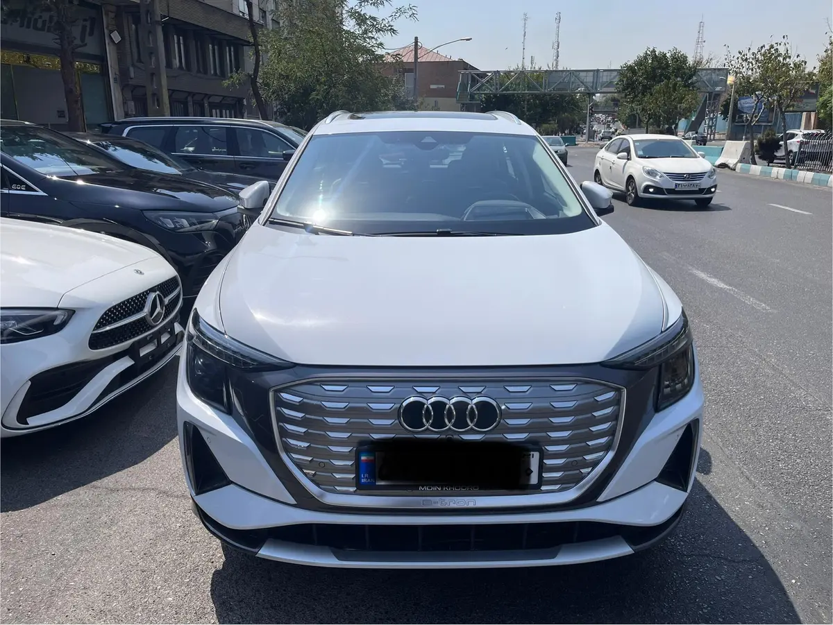 آئودی  Q5 e-tron