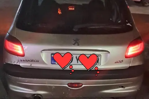 پژو، 206