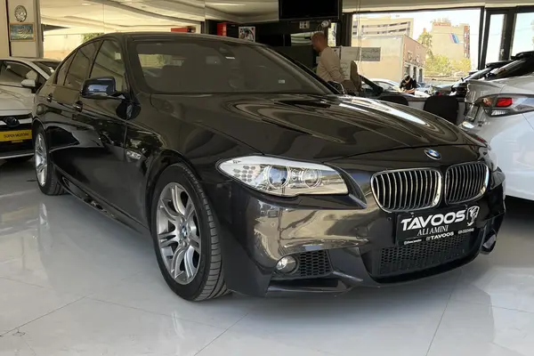 ب ام و، سری 5 سدان