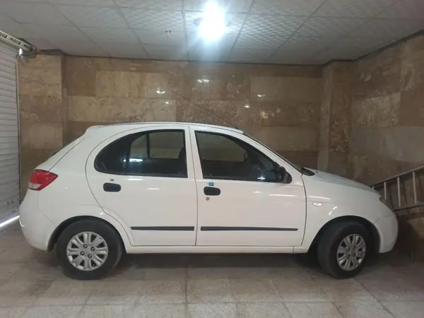 تیبا، هاچ بک