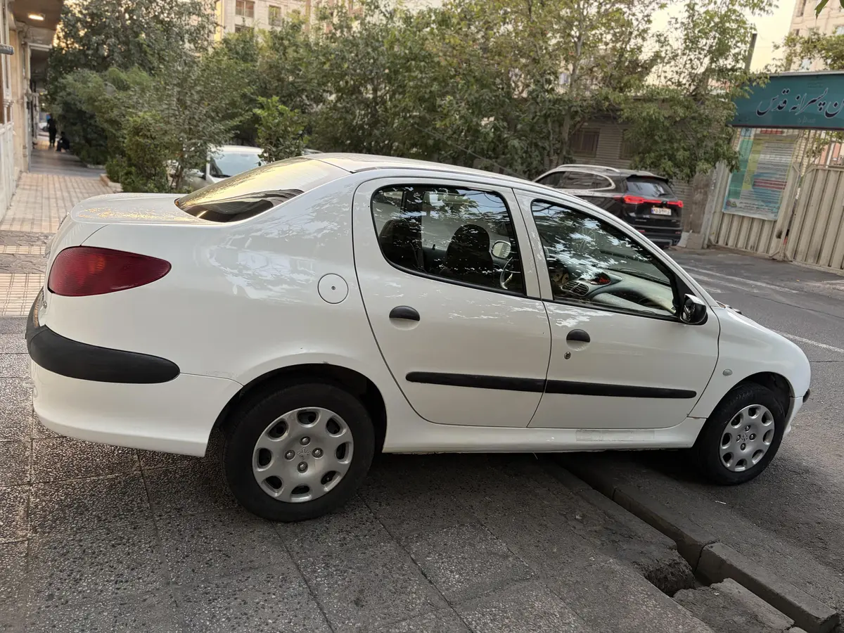 پژو،  206 SD