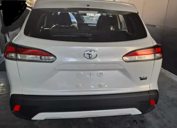 تویوتا، کرولا کراس هیبرید