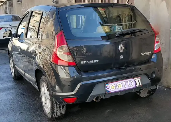 رنو، ساندرو