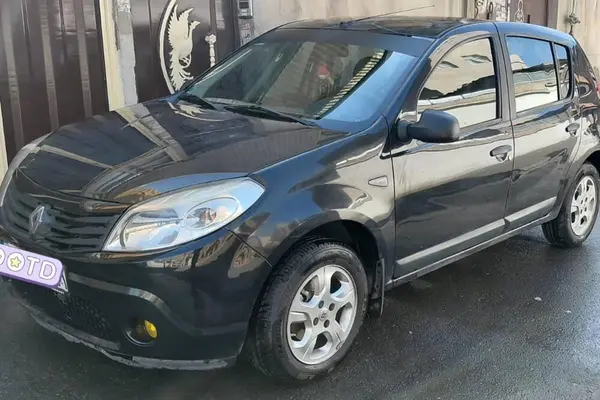 رنو، ساندرو