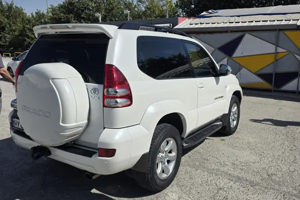 تویوتا، پرادو دو در
