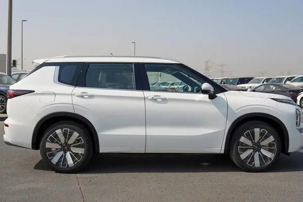 حواله میتسوبیشی، اوتلندر