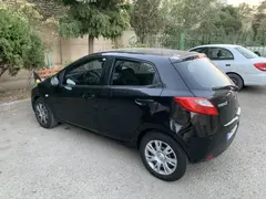 مزدا، 2 هاچ بک