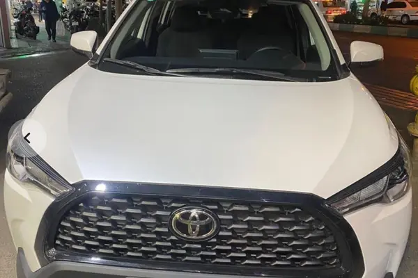 تویوتا، کرولا کراس هیبرید