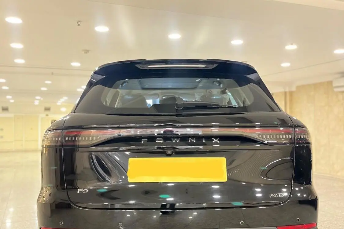 فونیکس،  F9