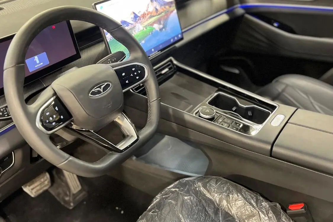 فونیکس،  F9
