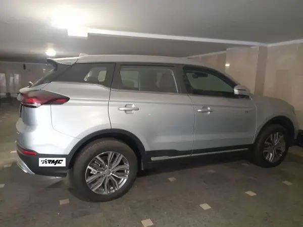 جیلی، آزکارا هیبرید