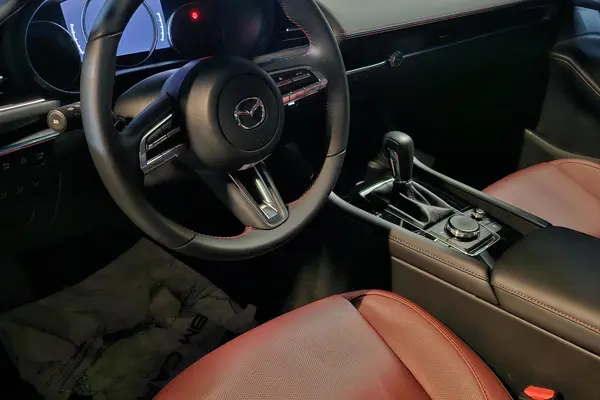 مزدا، 3 وارداتی