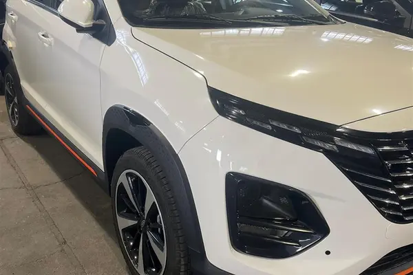 ام وی ام، X33 کراس