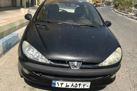 پژو، 206