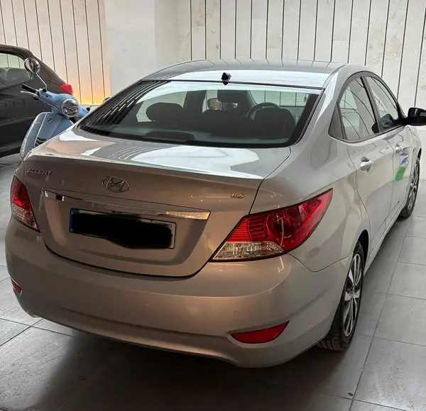 هیوندای، اکسنت (مونتاژ)