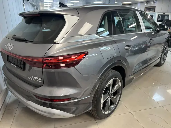 آئودی، Q5 e-tron