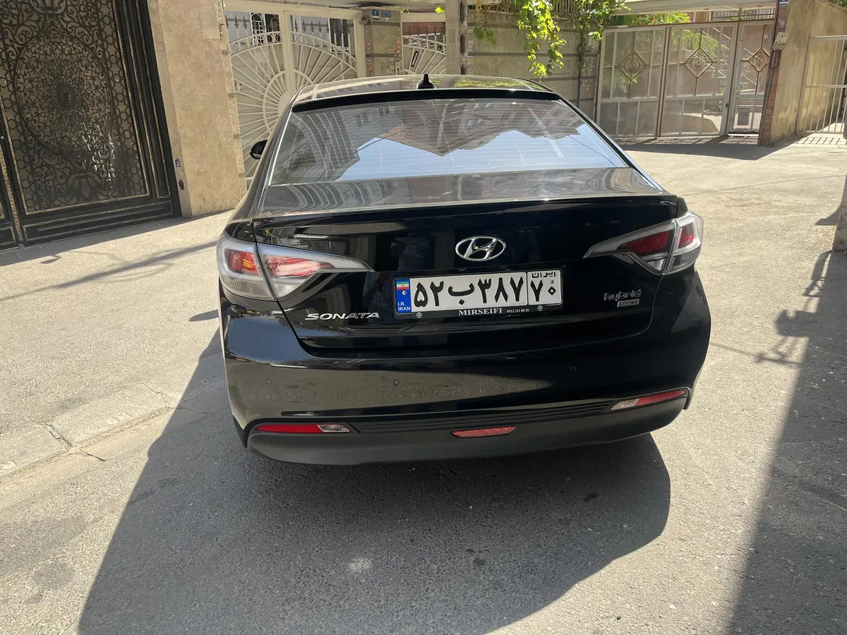 هیوندای  سوناتا هیبرید