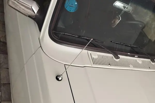 پیکان، سدان