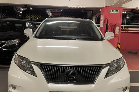 لکسوس، RX