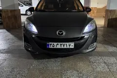 مزدا، 3 نیو صندوق دار