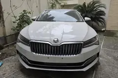 اشکودا، سوپرب
