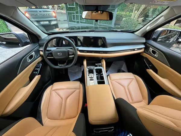 اینفینیت، اکسپلورر